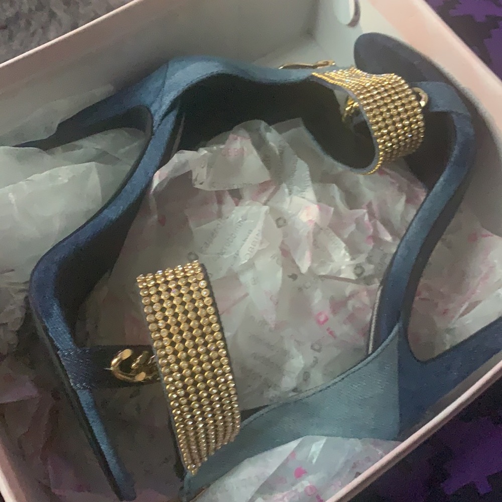 Denim Heels with Rimestones